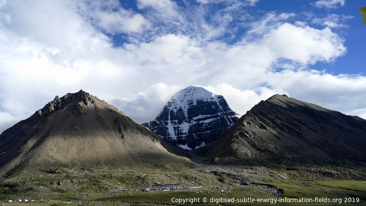 Mount Kailash Valley